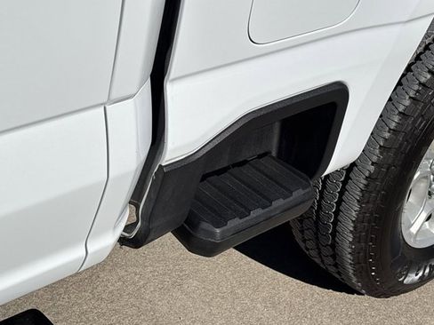 Used 2025 Ford F250 XLT w/ FX4 Off-Road Package image 13