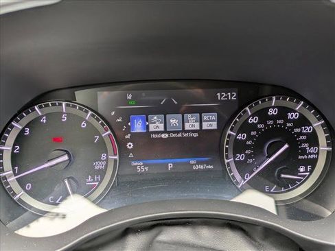 Used 2021 Toyota Highlander XLE image 11