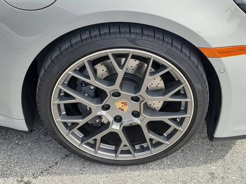 Certified 2025 Porsche 911 Carrera RWD image 13