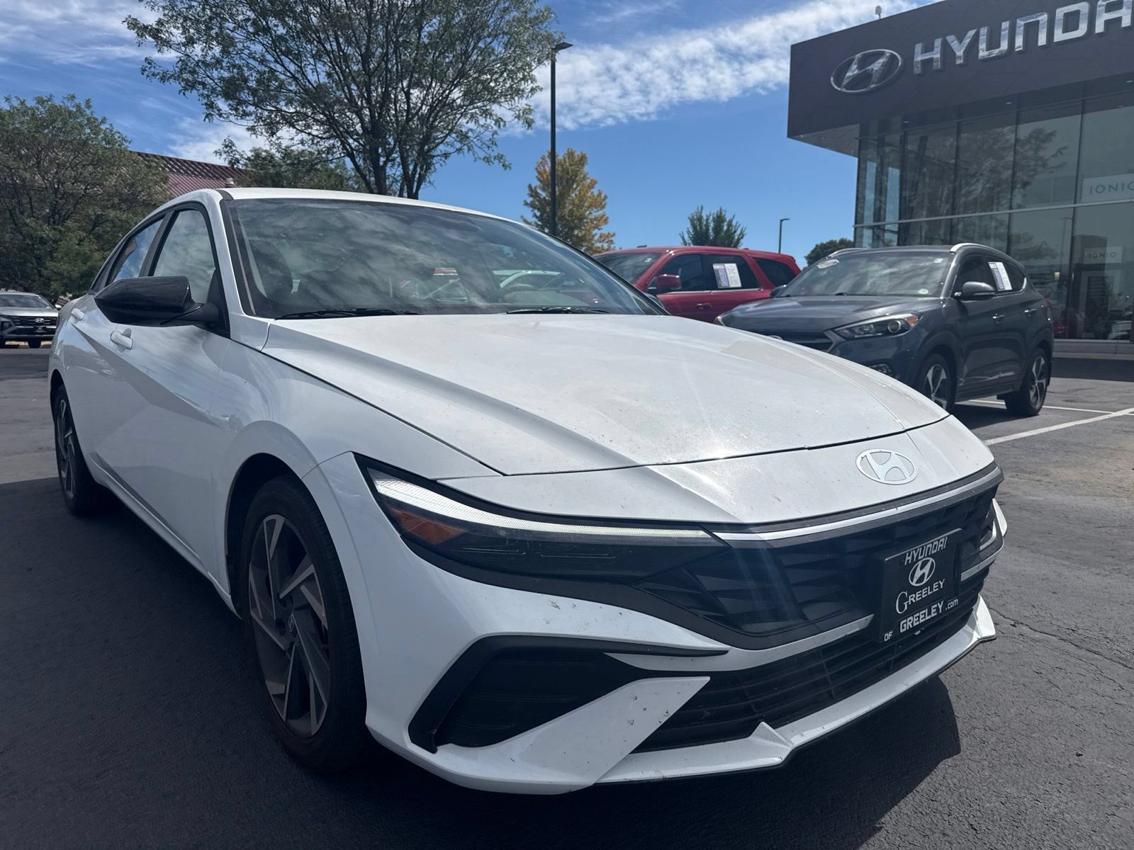 Used 2025 Hyundai Elantra Sport w/ Cargo Package FWD image 2