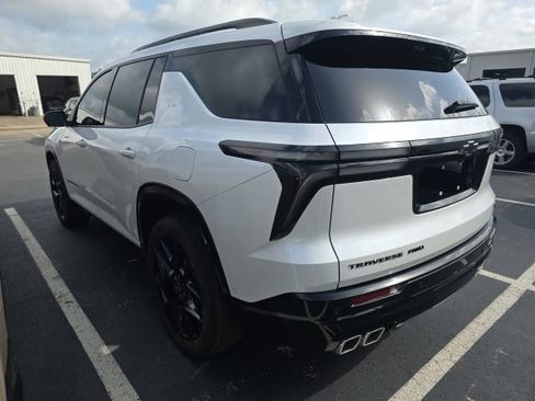 Used 2024 Chevrolet Traverse RS AWD/4WD image 6