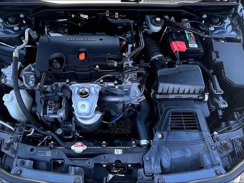 Used 2022 Honda Civic Sport image 28