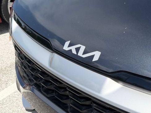 Used 2023 Kia Sportage EX FWD image 4