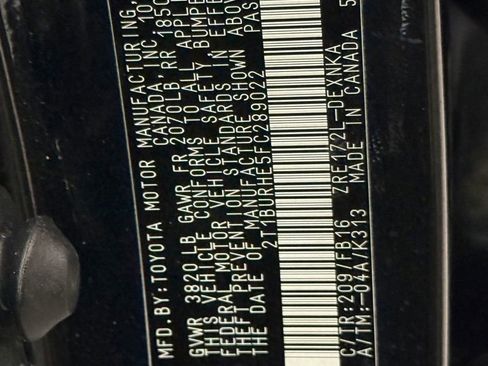 Used 2015 Toyota Corolla LE image 37