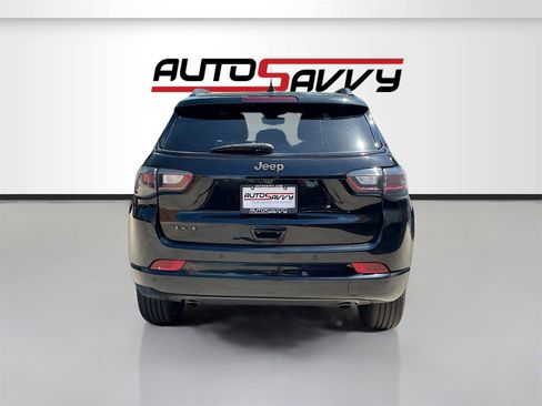 Used 2023 Jeep Compass High Altitude image 6
