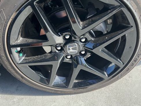 Used 2024 Honda Civic Sport image 6