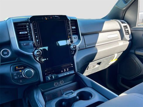Used 2025 RAM 1500 Lone Star image 19