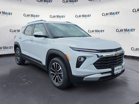 New 2026 Chevrolet TrailBlazer LT w/ Convenience Package FWD image 7