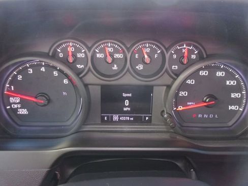 Used 2023 Chevrolet Silverado 1500 Custom Trail Boss w/ LPO, Dark Essentials Package AWD/4WD image 22