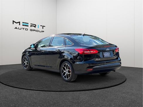 Used 2018 Ford Focus SEL image 7