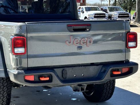 Used 2022 Jeep Gladiator Mojave w/ Trailer Tow Package AWD/4WD image 6