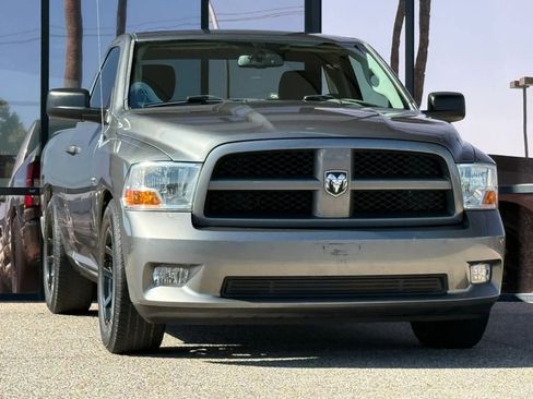Used 2012 RAM 1500 Express RWD image 18