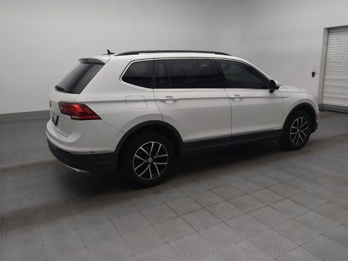 Used 2021 Volkswagen Tiguan SEL FWD image 10