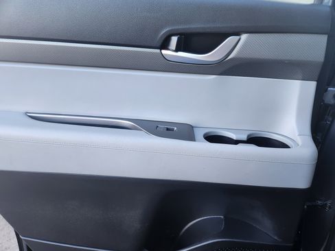 Used 2024 Hyundai Palisade SE image 10