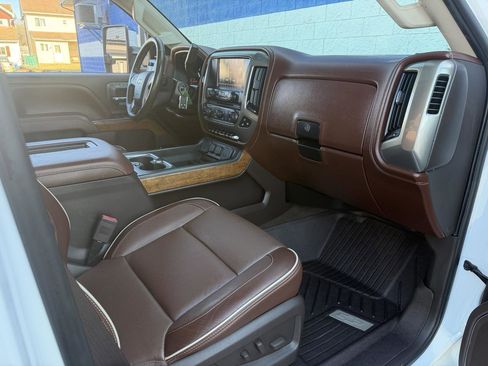 Used 2016 Chevrolet Silverado 3500 High Country w/ Duramax Plus Package image 22