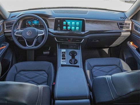 New 2026 Volkswagen Atlas SE image 20