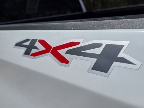 Used 2025 Chevrolet Silverado 1500 W/T w/ WT Value Package image 6