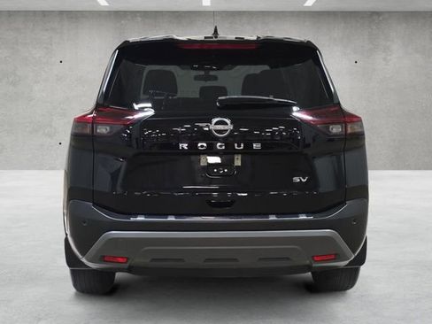 Used 2022 Nissan Rogue SV FWD image 15