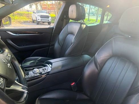 Used 2023 Maserati Levante Modena AWD/4WD image 35