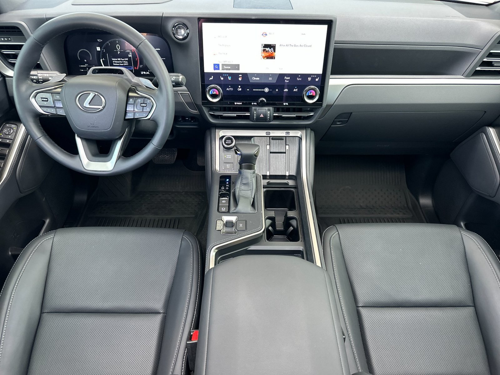 Used 2025 Lexus GX 550 w/ Cold Area Package AWD/4WD image 14