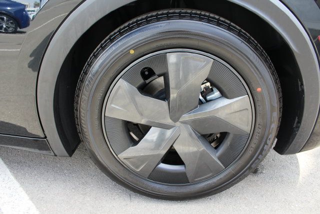 Certified 2026 Toyota Prius Plug-In Hybrid FWD image 10