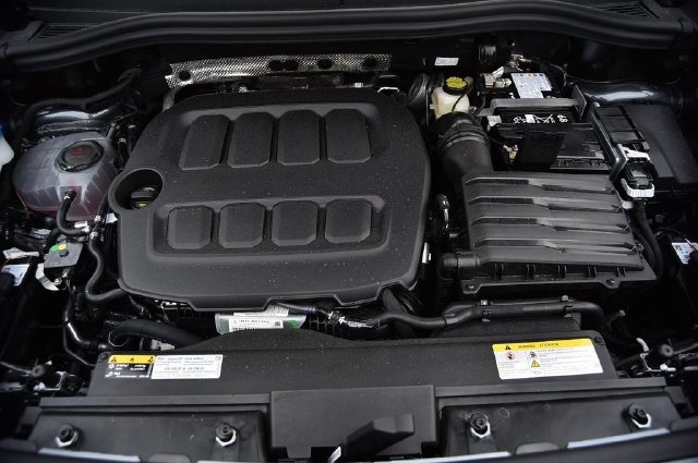 New 2026 Volkswagen Tiguan SE R-Line AWD/4WD image 27