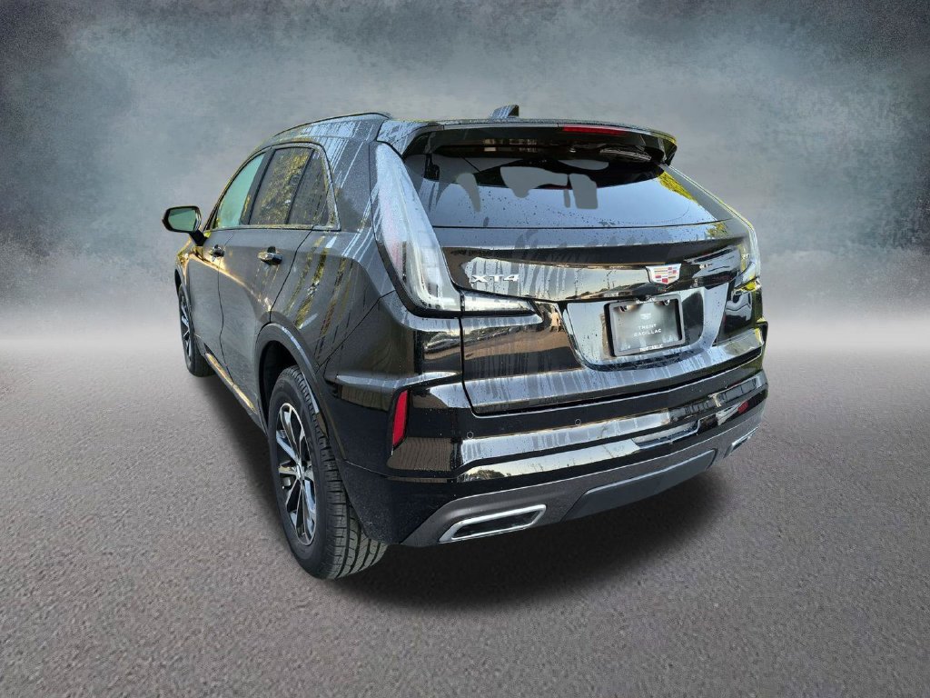 Certified 2024 Cadillac XT4 Sport FWD image 2