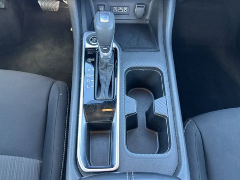 Used 2024 Nissan Sentra SV image 34