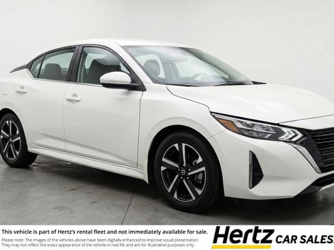 Used 2025 Nissan Sentra SV image 1