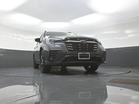 Used 2025 Subaru Ascent Bronze Edition AWD/4WD image 11