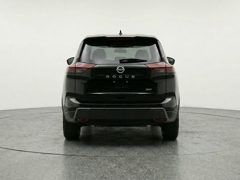 Used 2025 Nissan Rogue SV AWD/4WD image 7