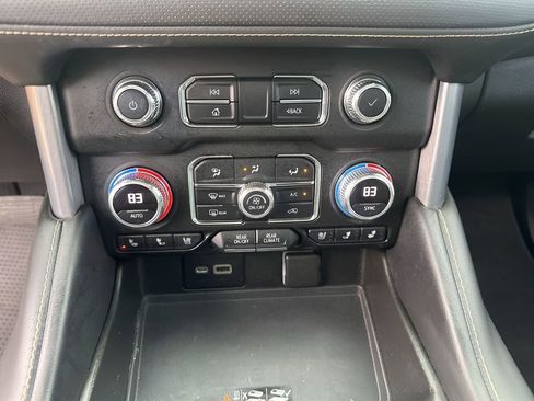 Certified 2022 GMC Yukon SLT w/ SLT Premium Package image 34