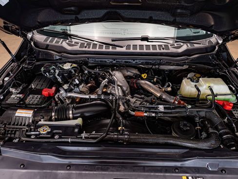 Used 2025 Ford F350 Lariat w/ Lariat Ultimate Package image 35