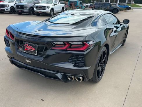 Used 2025 Chevrolet Corvette Stingray Premium Cpe w/ 3LT RWD image 7