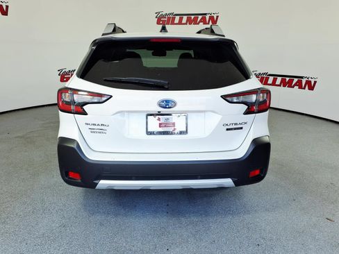 Certified 2025 Subaru Outback Touring AWD/4WD image 7