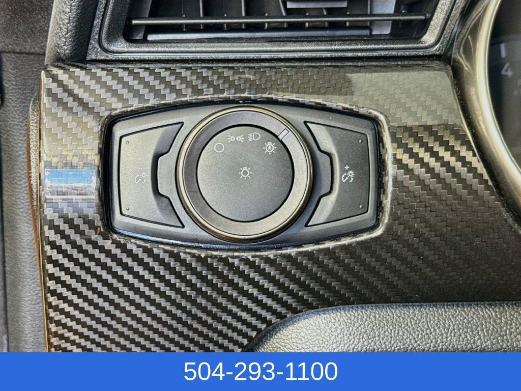 Used 2019 Ford Mustang Shelby GT350 w/ Technology Package RWD image 12