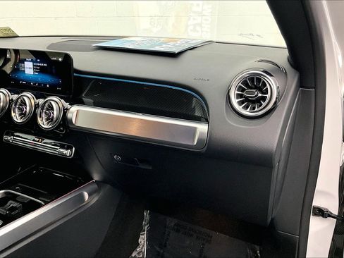 Certified 2023 Mercedes-Benz GLB 250 4MATIC image 20