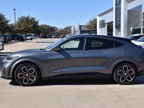 Certified 2023 Ford Mustang Mach-E GT image 12