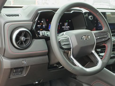 New 2025 Chevrolet Colorado Z71 AWD/4WD image 18