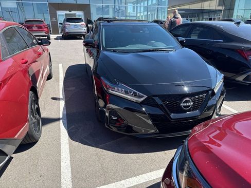Used 2023 Nissan Maxima SR w/ Sport Mat Group image 1