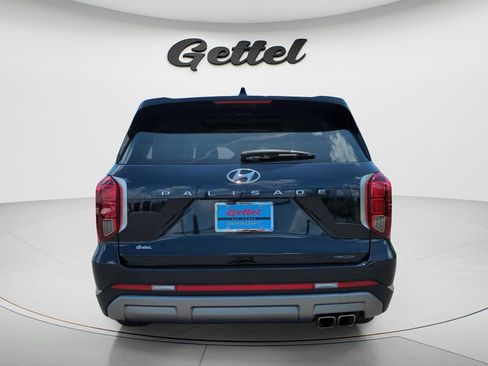 Certified 2024 Hyundai Palisade Limited FWD image 6