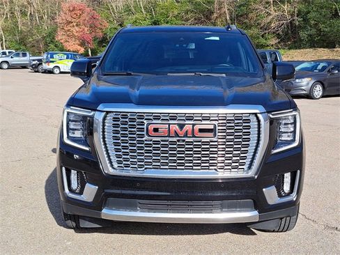 Used 2024 GMC Yukon XL Denali image 8