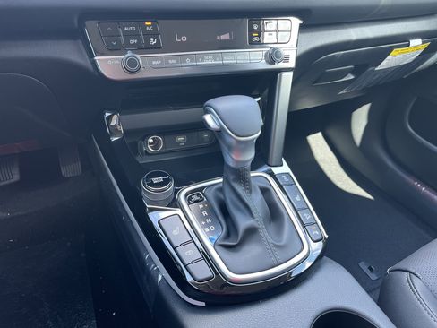 New 2026 Kia Seltos SX AWD/4WD image 13
