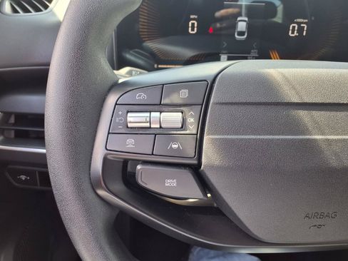 Used 2025 Kia K4 FWD image 20