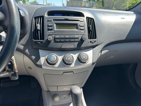 Used 2008 Hyundai Elantra SE FWD image 12