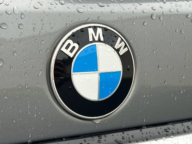 Used 2025 BMW X7 xDrive40i AWD/4WD image 47
