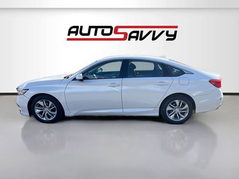 Used 2018 Honda Accord LX image 4