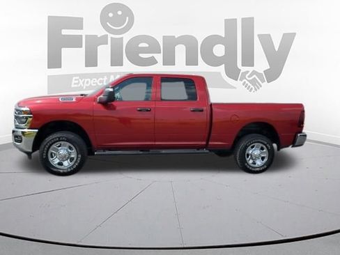 Used 2026 RAM 2500 Tradesman AWD/4WD image 2