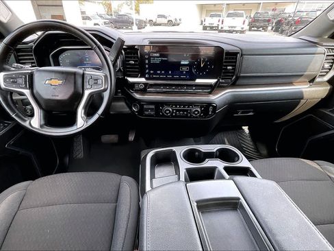 Certified 2025 Chevrolet Silverado 1500 LT image 15