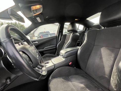 Used 2022 Dodge Charger R/T w/ Plus Group image 18